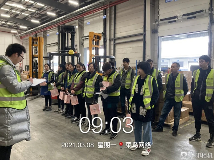 春风十里,不如优德88有你