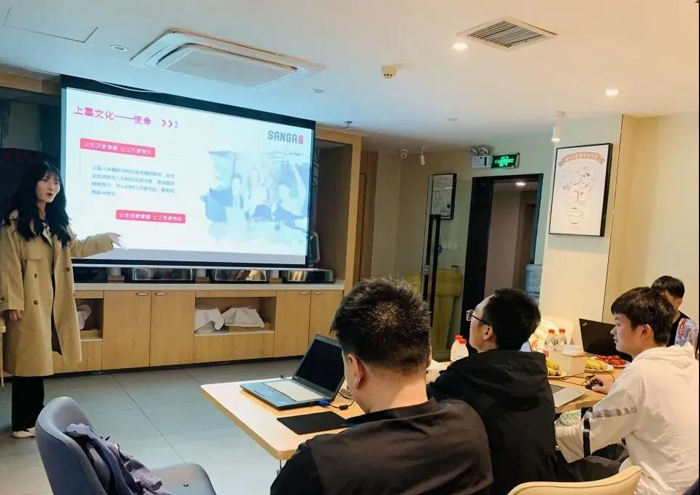 济南战区人力资源部HR进行企业文化培训